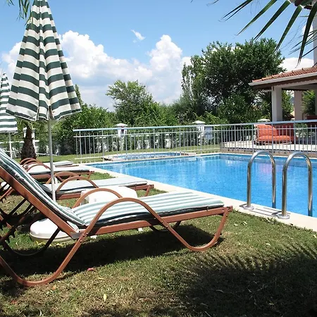 Crescent Dalyan